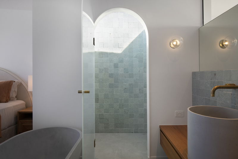 The Marlin (Walk to Beach)