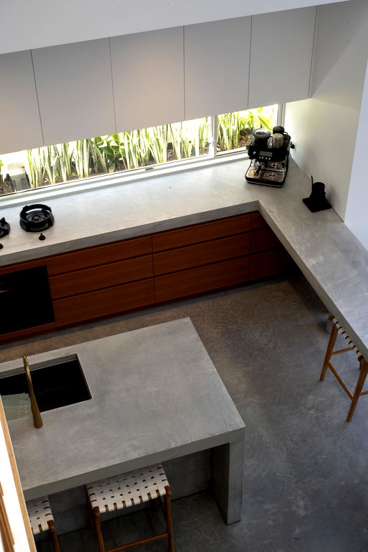 The Marlin (Walk to Beach)