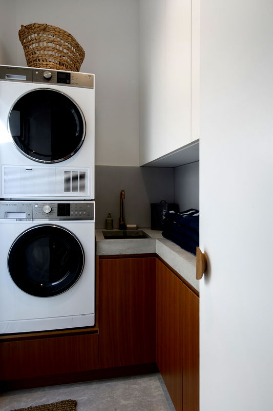 The Marlin (Walk to Beach)