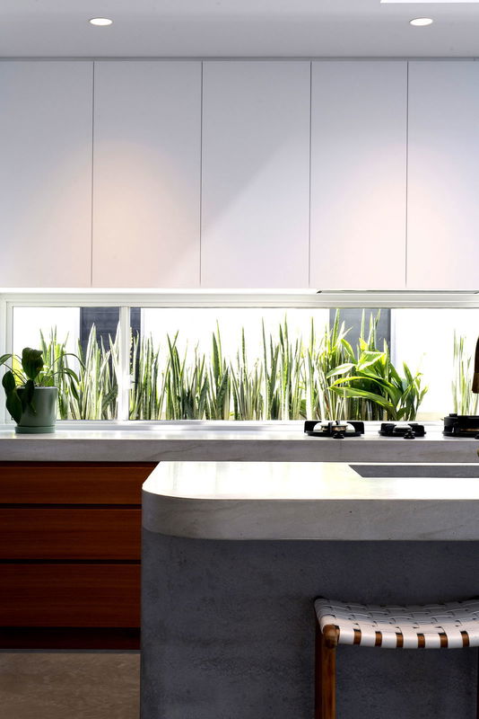 The Marlin (Walk to Beach)