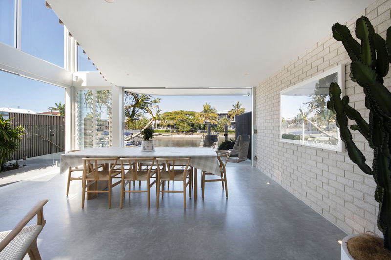 The Marlin (Walk to Beach)