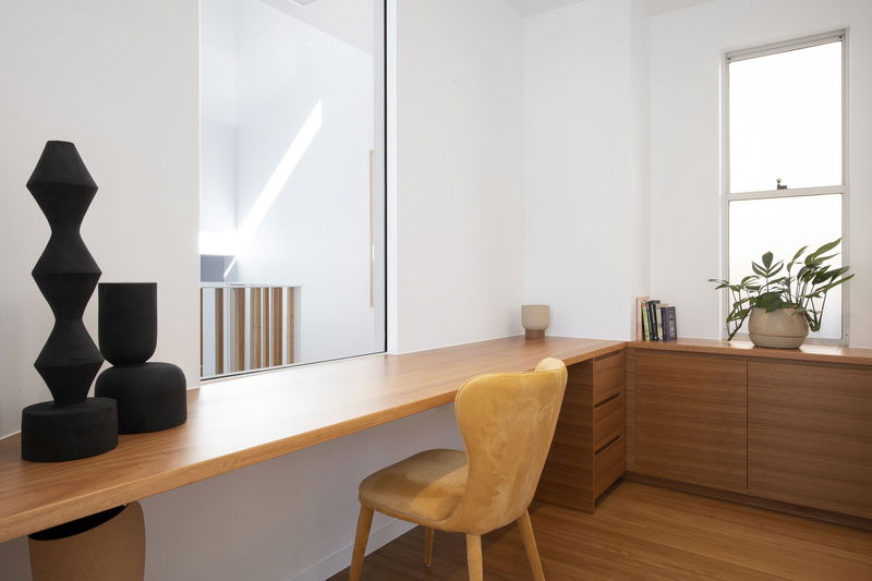 The Marlin (Walk to Beach)