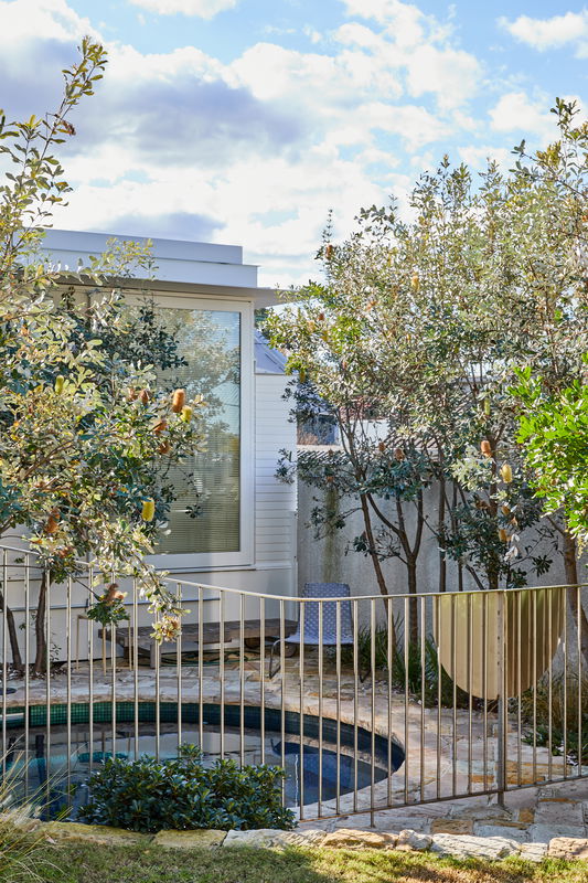 Saha Balmain Luxe (Heated Pool)