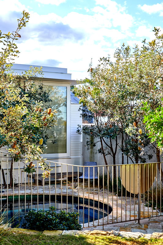 Saha Balmain Luxe (Heated Pool)