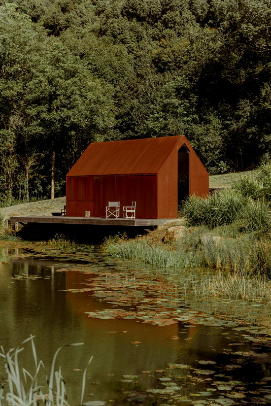 Damia (Pet Friendly)