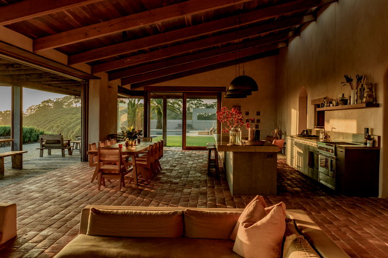 Damia (Pet Friendly)