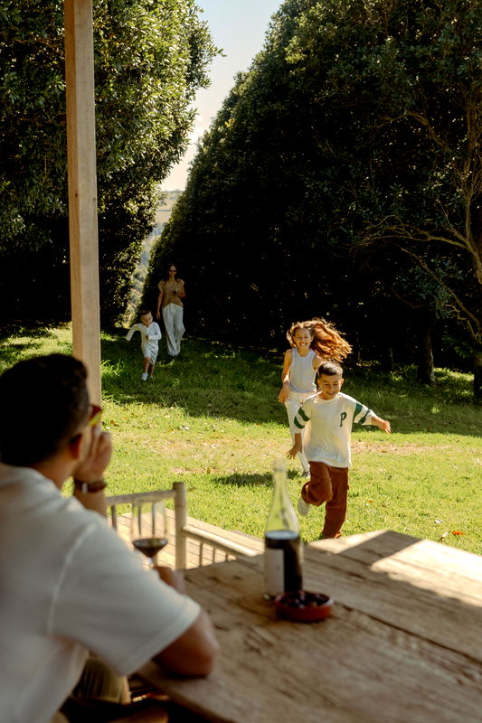 Damia (Pet Friendly)