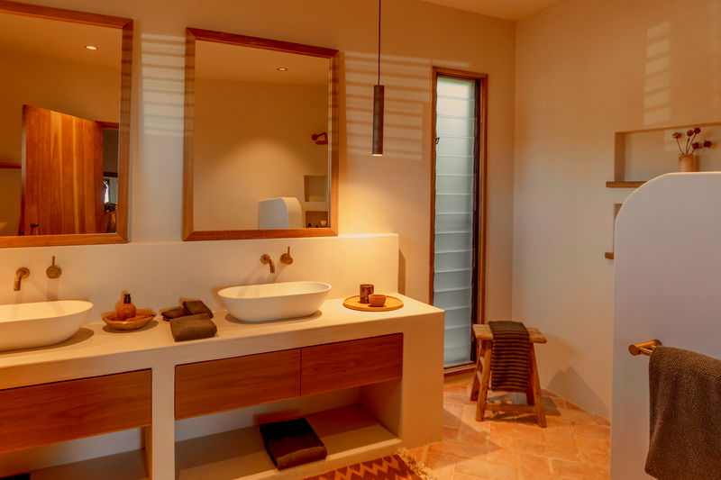 Damia (Pet Friendly)