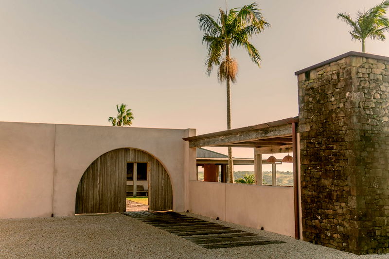 Damia (Pet Friendly)