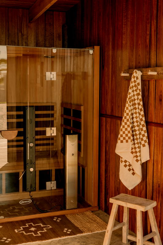 Damia (Pet Friendly)