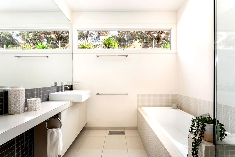 Ocean Mist Portsea (Heated Pool)