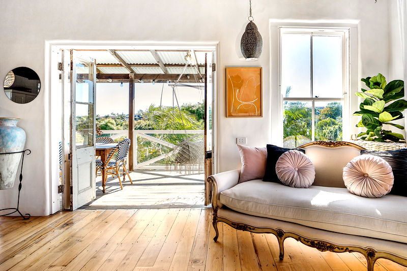 Pacifique on Pacific