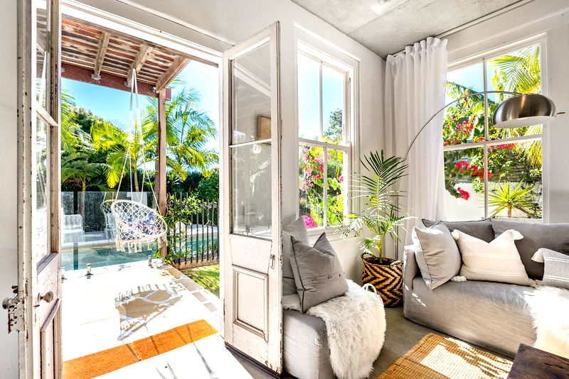 Pacifique on Pacific