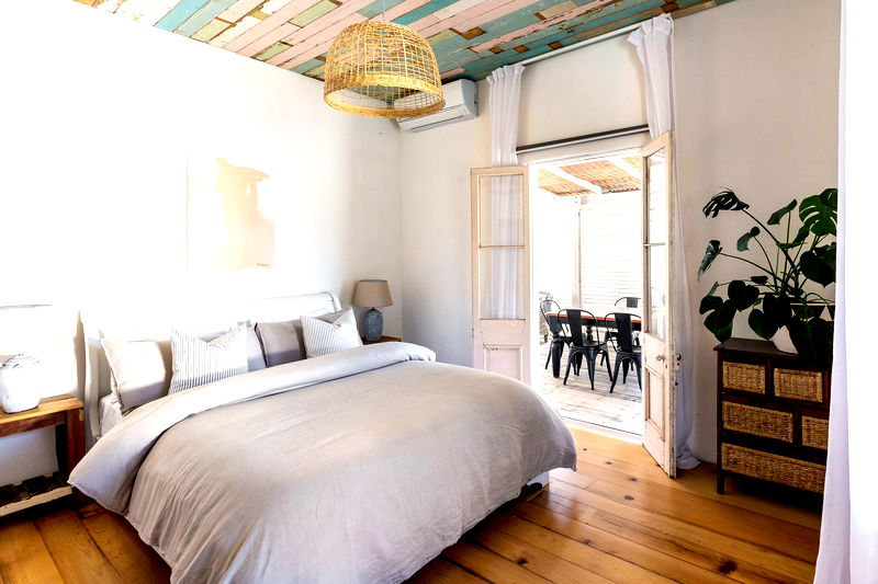 Pacifique on Pacific