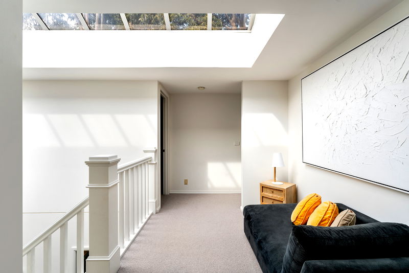 Wynnstay House (Solar Heated Pool)