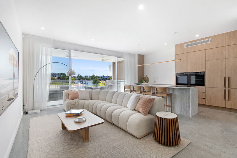 Seaside Serenity (Heated Pool)