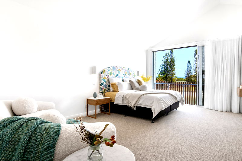 Seaside Serenity (Heated Pool)