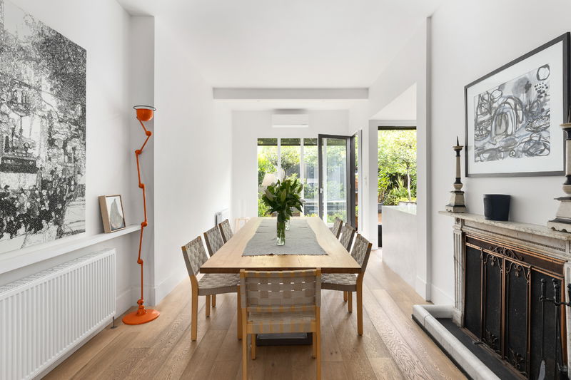 Sorrento House (With Car Parking)