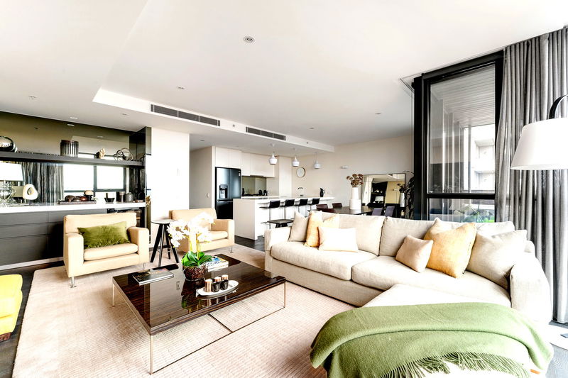 Yarra View (With Car Parking)