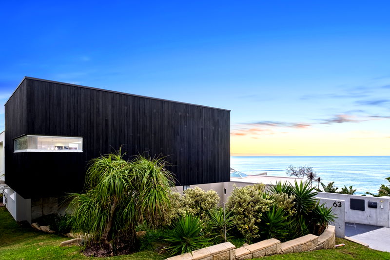 Bluewater at Forresters (w/ heated rooftop spa)