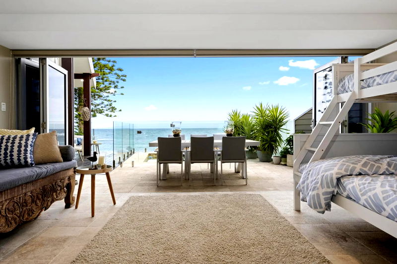 Alaya at Toowoon Bay (On the beach)