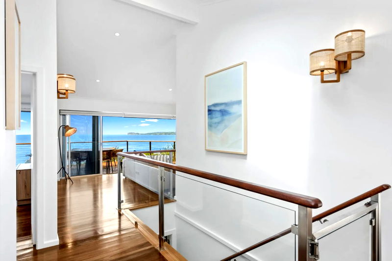 Kalani at Killcare (Walk to the beach)