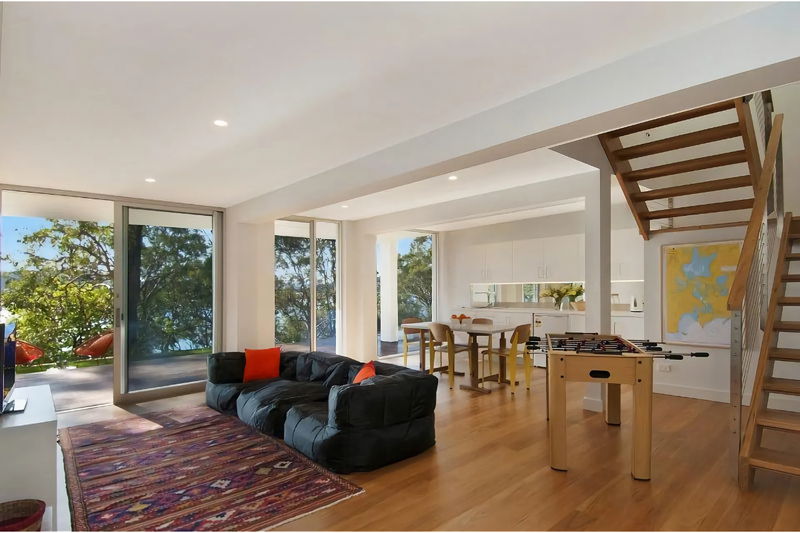 The Canopy at Pretty Beach (Walk to the beach)