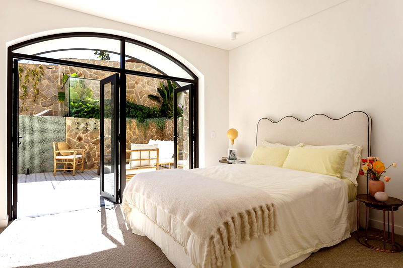 The Paloma Luxe (Walk to the beach)