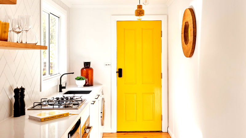 Smitty Cottage (With Car Parking)