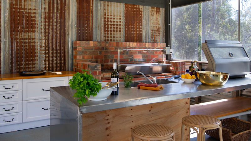 Kangaroo Creek (With Car Parking)