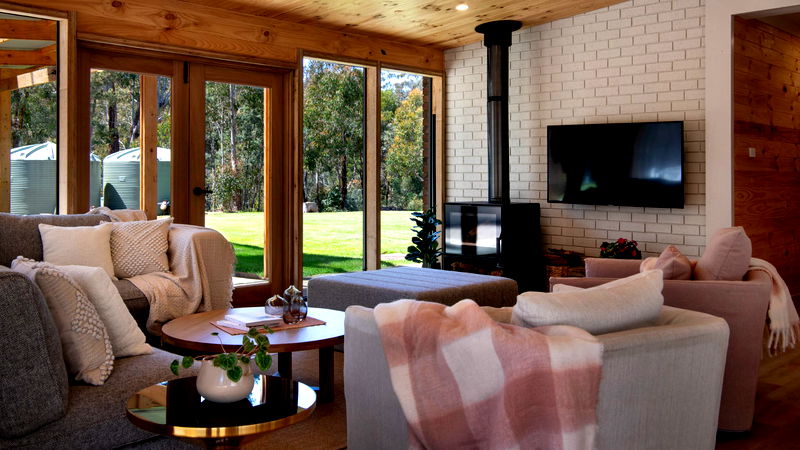 Kangaroo Creek (With Car Parking)