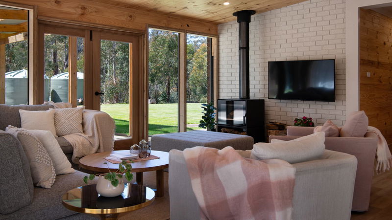 Kangaroo Creek (With Car Parking)