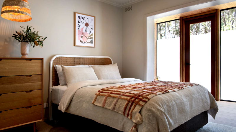 Kangaroo Creek (With Car Parking)