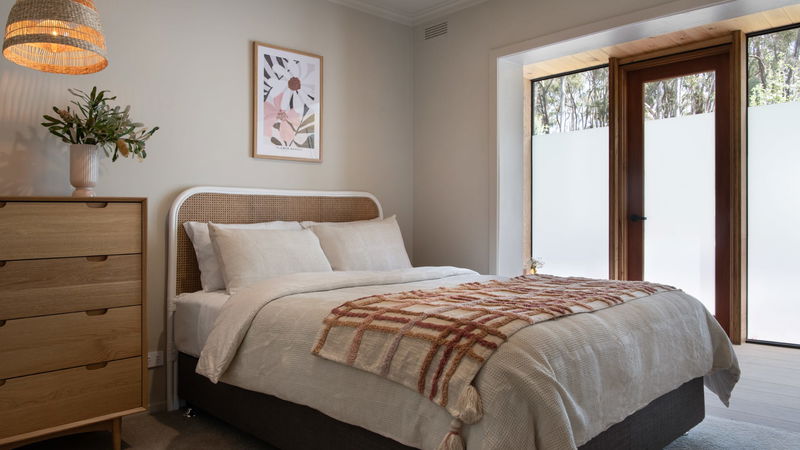 Kangaroo Creek (With Car Parking)