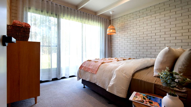 Kangaroo Creek (With Car Parking)