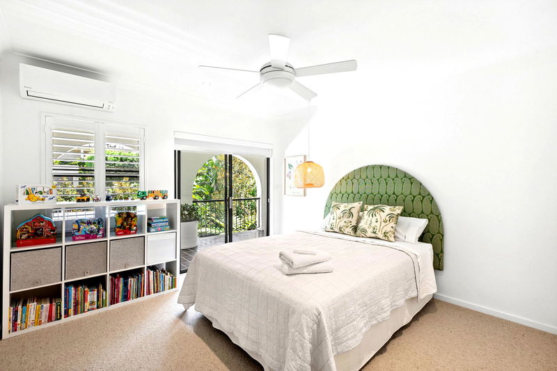 Balmoral Luxe Escape (Walk to Beach)