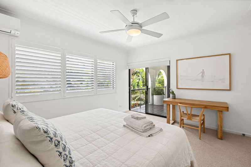 Balmoral Luxe Escape (Walk to Beach)